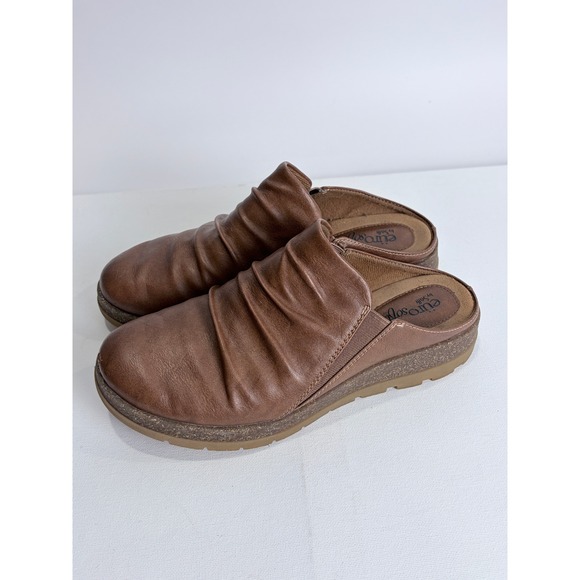 EuroSoft by Sofft Women Brown Leather Mule Clogs Comfort Shoes Ruched Slip On 8M - Picture 10 of 11